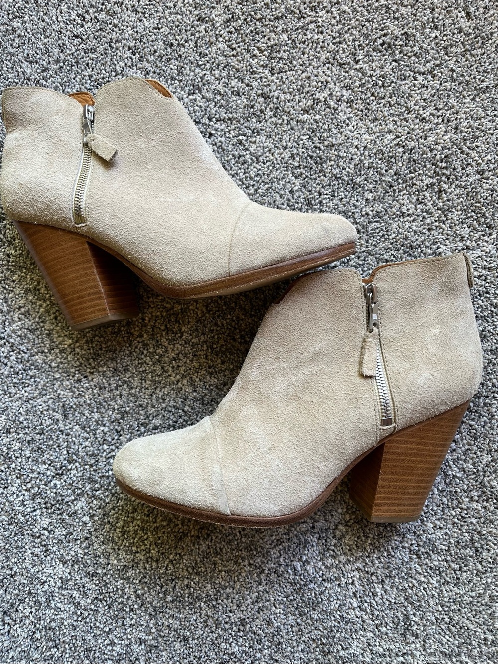 Rag & Bone Suede Ankle Booties Double Zip Wood Block Heel Leather Soles 38.5